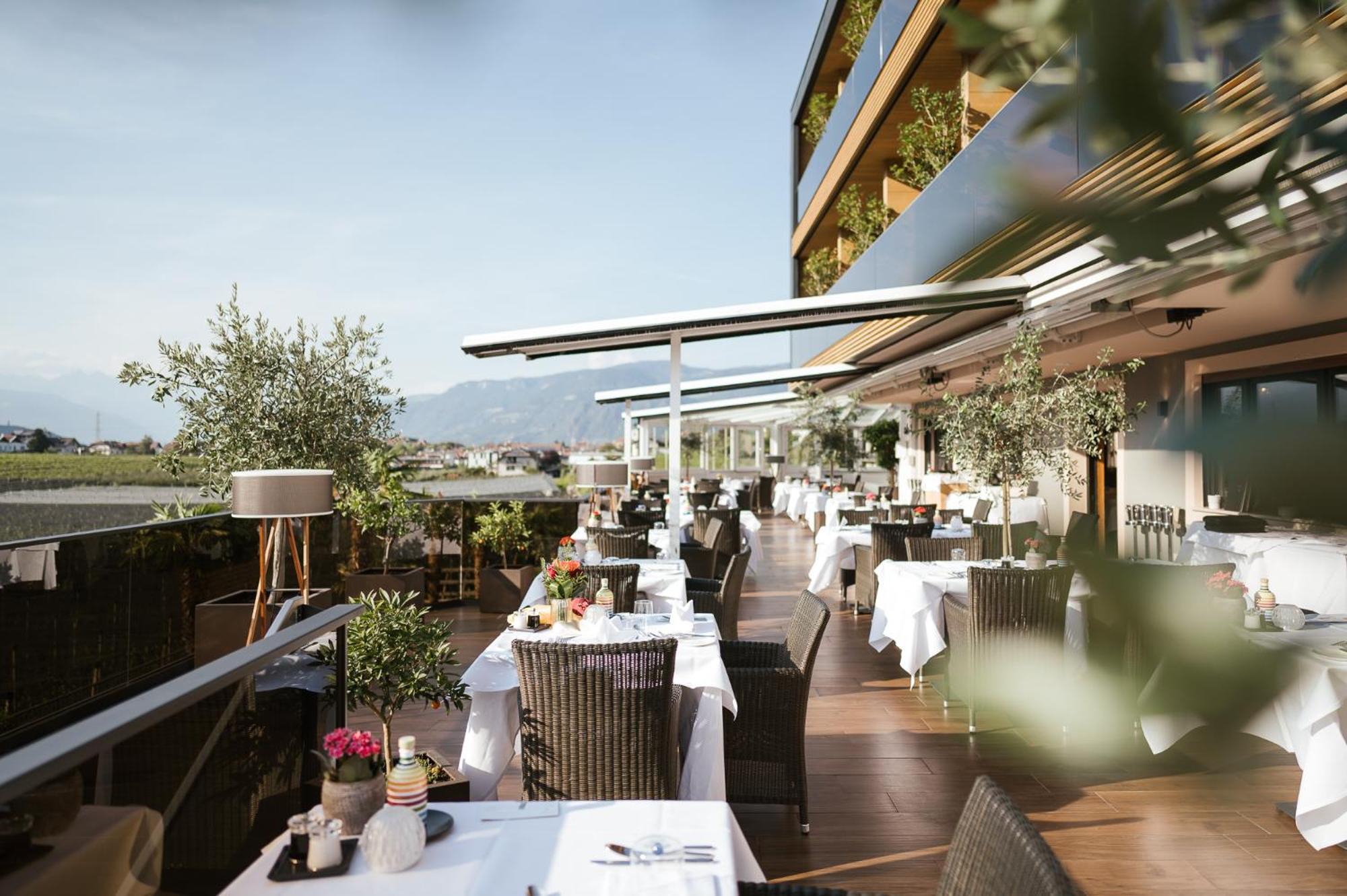 Weinegg Wellviva Resort Appiano Sulla Strada Del Vino Exteriér fotografie